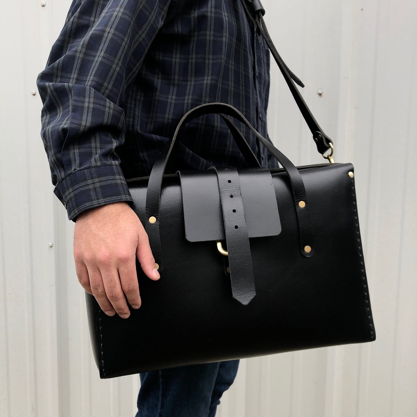 The Doctor Bag - buffalo black