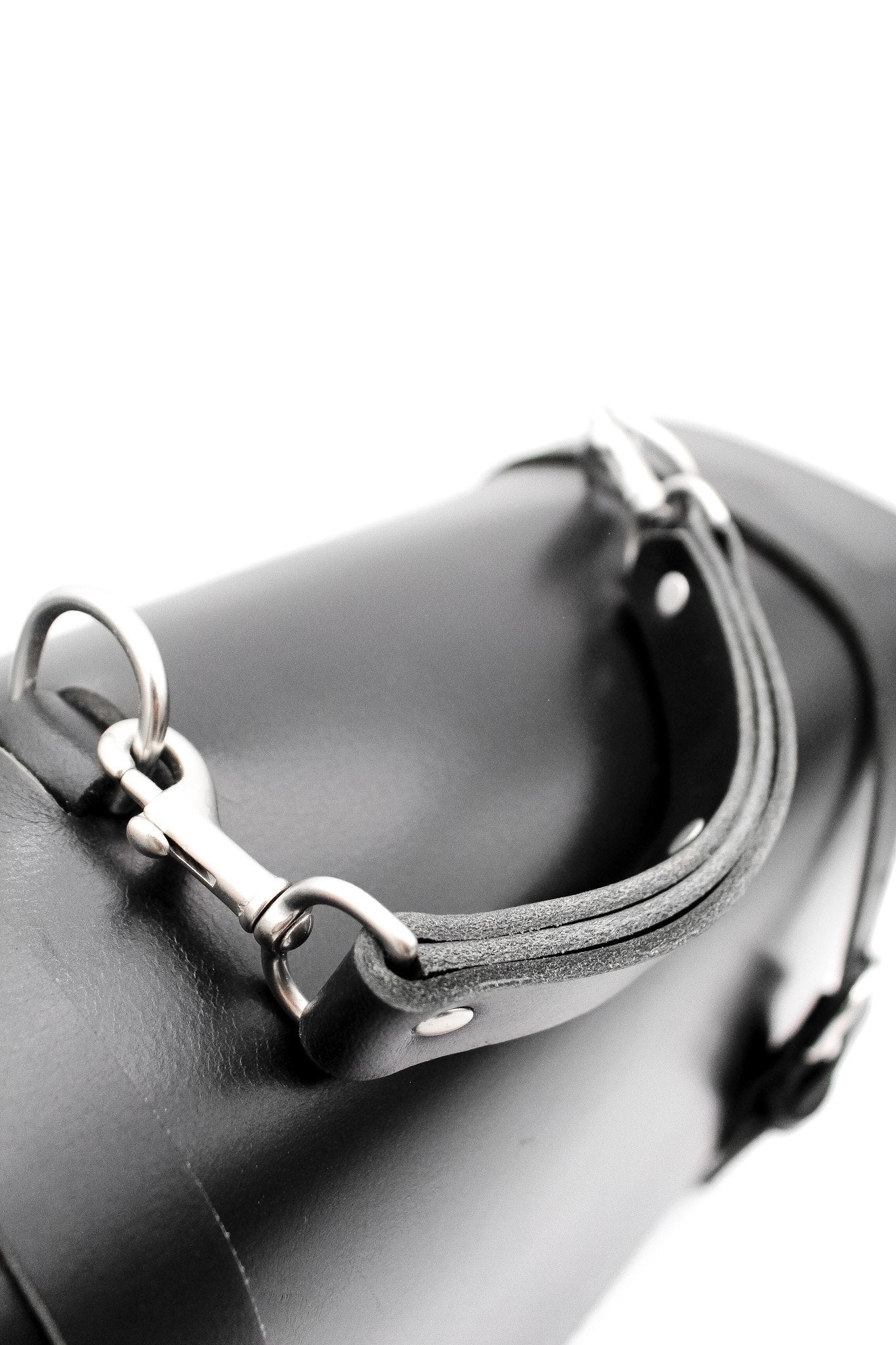 1 of 1 The Anthony - buffalo black