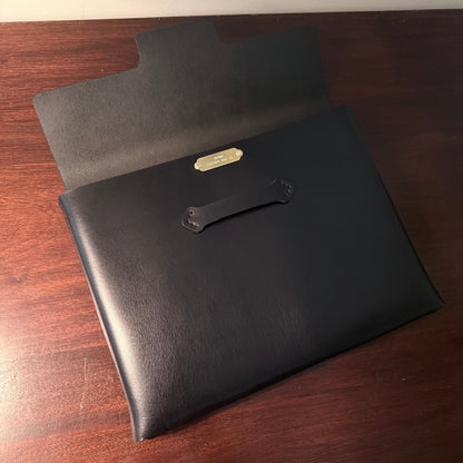 The Diplomat Document Case - Buffalo Black