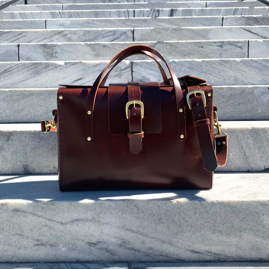 The Doctor Bag - Buffalo Chestnut