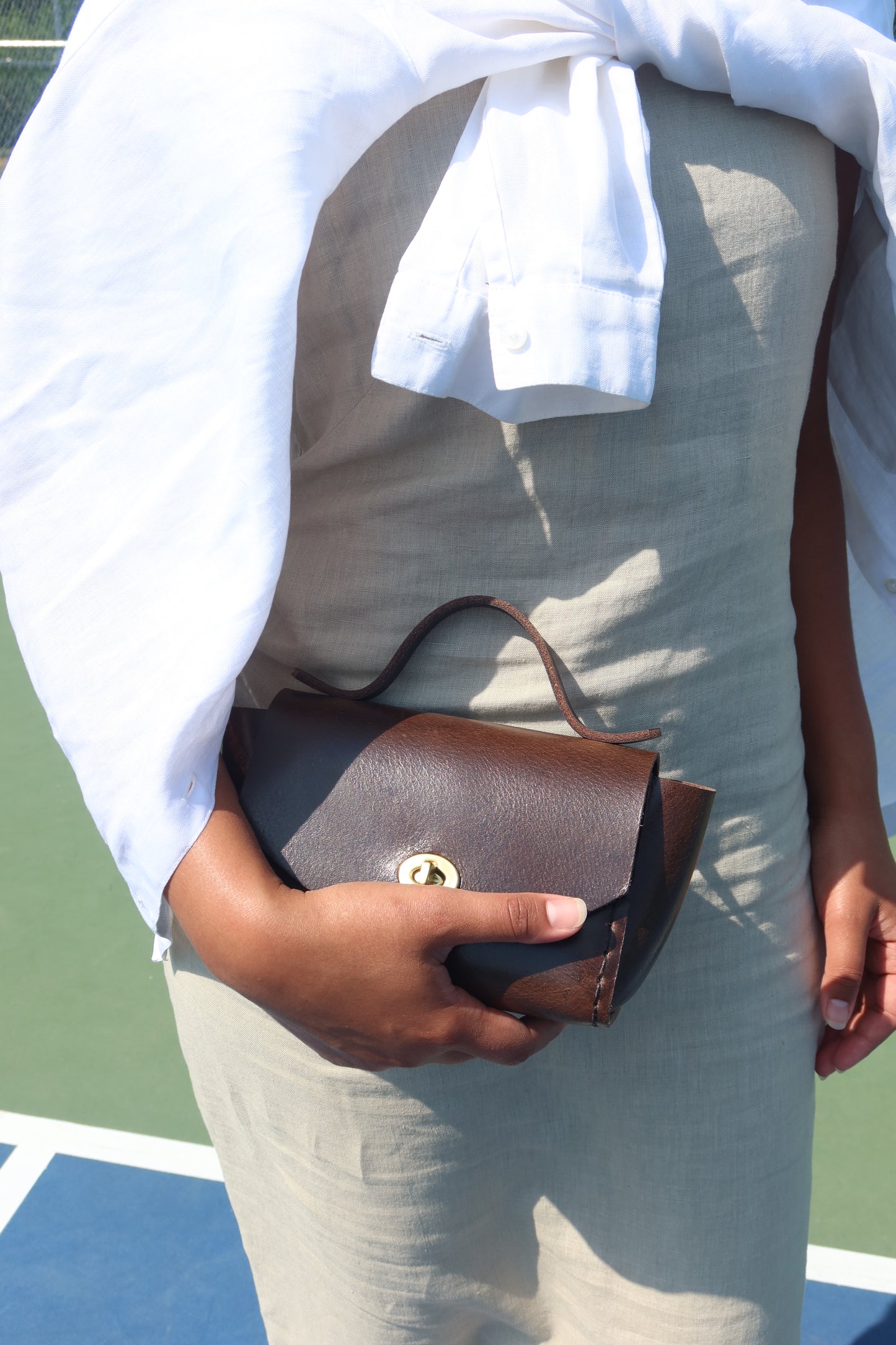 The Swan - English Brown