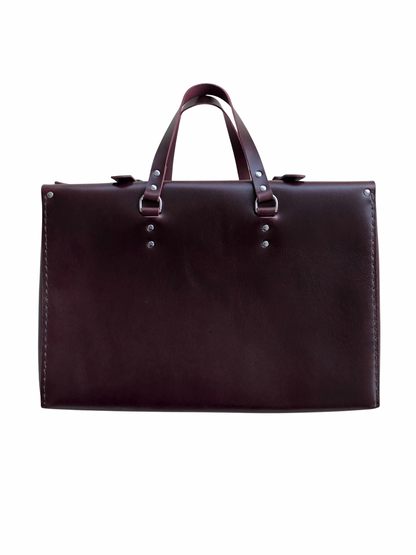 The Pavilion Suitcase - Buffalo Chestnut