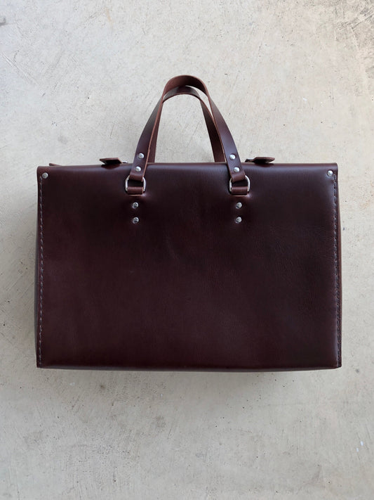 The Pavilion Suitcase - buffalo chestnut